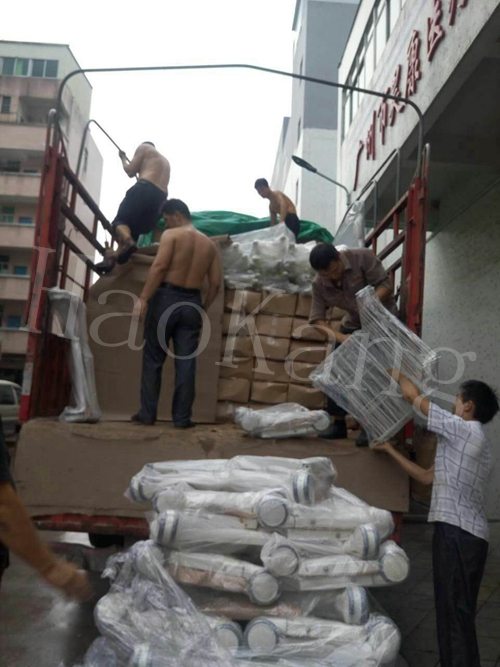 發(fā)往廣西賓陽的一批病床 發(fā)往廣西賓陽的一批病床