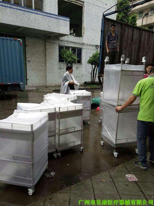 醫(yī)用病床配套產(chǎn)品發(fā)往深圳腫瘤醫(yī)院 醫(yī)用病床配套產(chǎn)品發(fā)往深圳腫瘤醫(yī)院